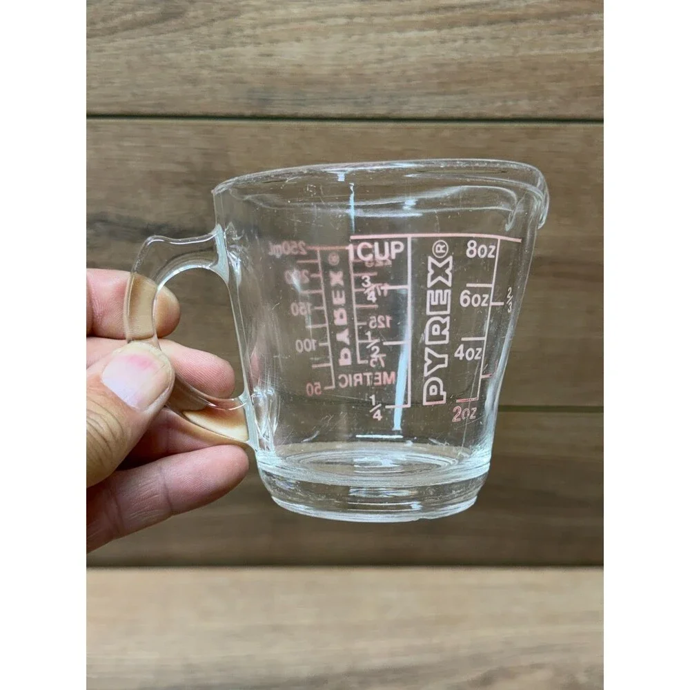 PYREX #508 Small Red Letter Glass Measuring Cup D Handle 8oz 1 Cup - Vintage